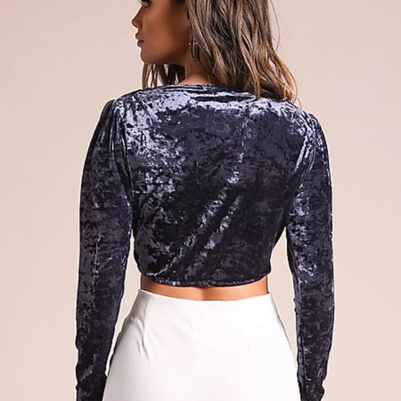 VELVET NAVY PLUNGE CROP TOP M/L - Picture 4 of 4